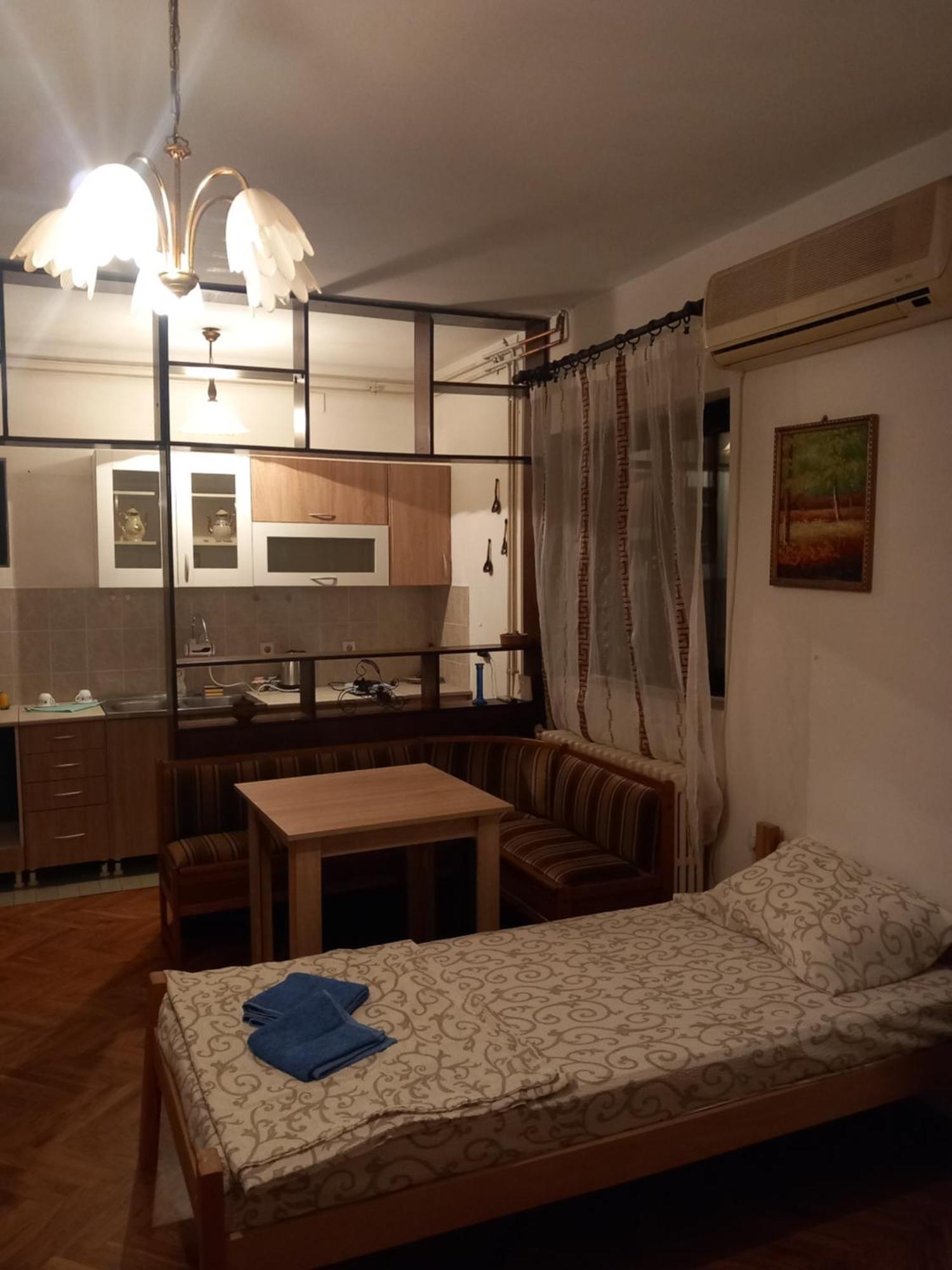 Rm Castell Apartments Νόβι Σαντ Εξωτερικό φωτογραφία