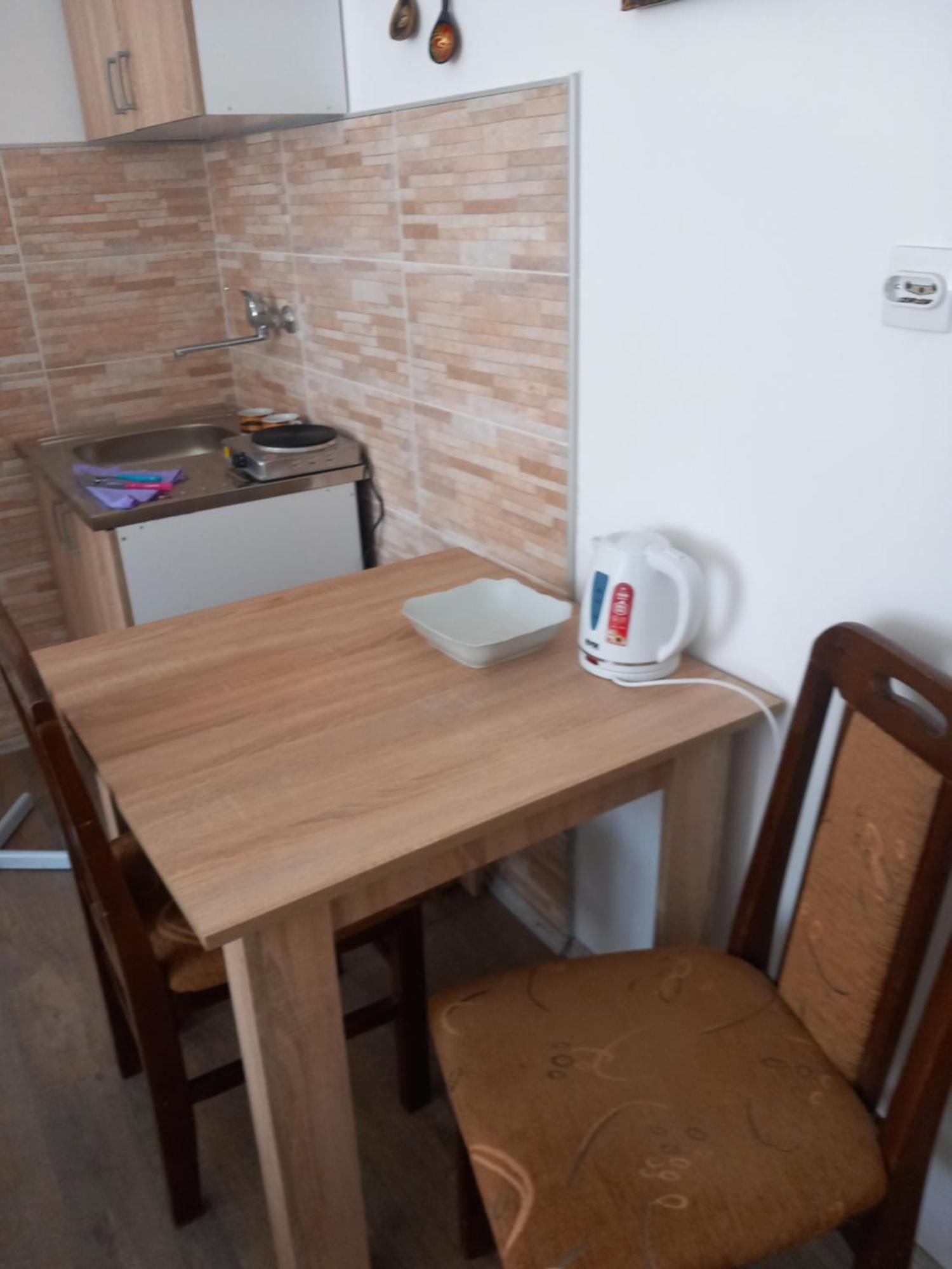 Rm Castell Apartments Νόβι Σαντ Εξωτερικό φωτογραφία