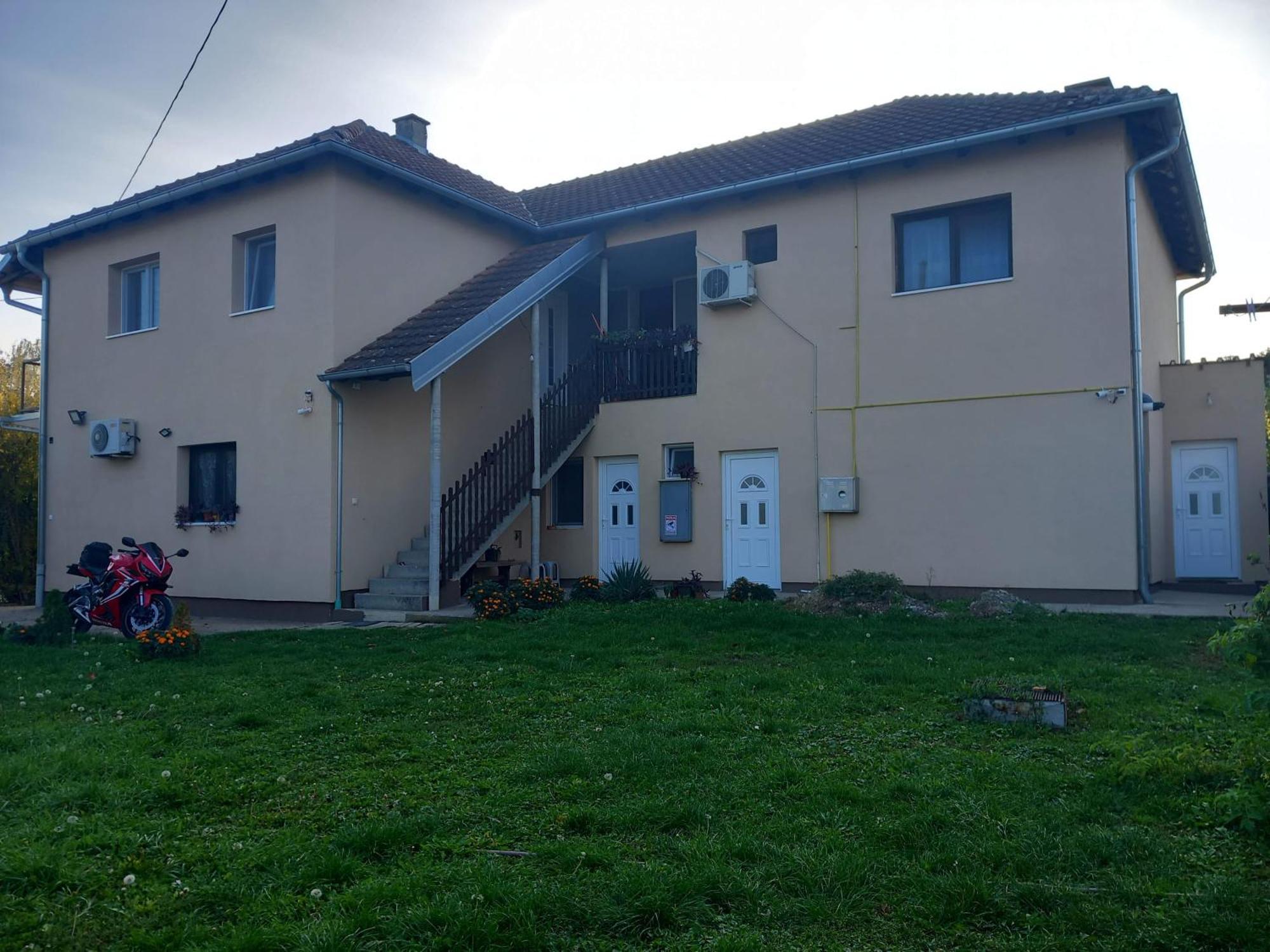 Rm Castell Apartments Νόβι Σαντ Εξωτερικό φωτογραφία